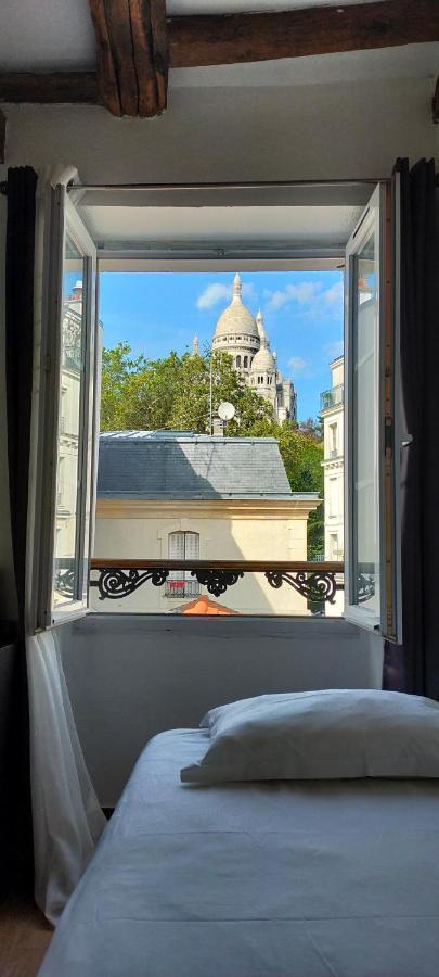 Double Room with View